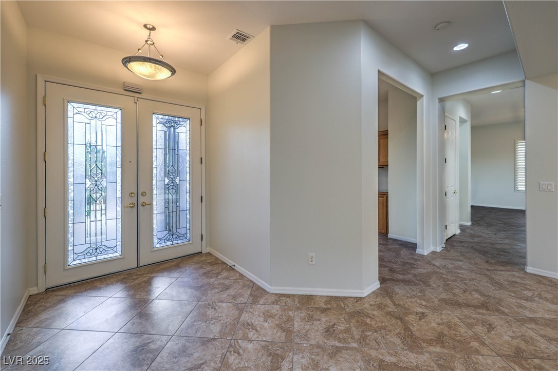 2563 Collinsville Drive