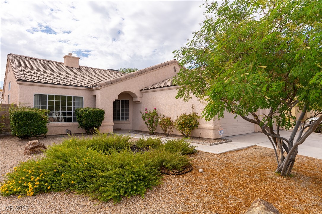 6113 Desert Haven Road