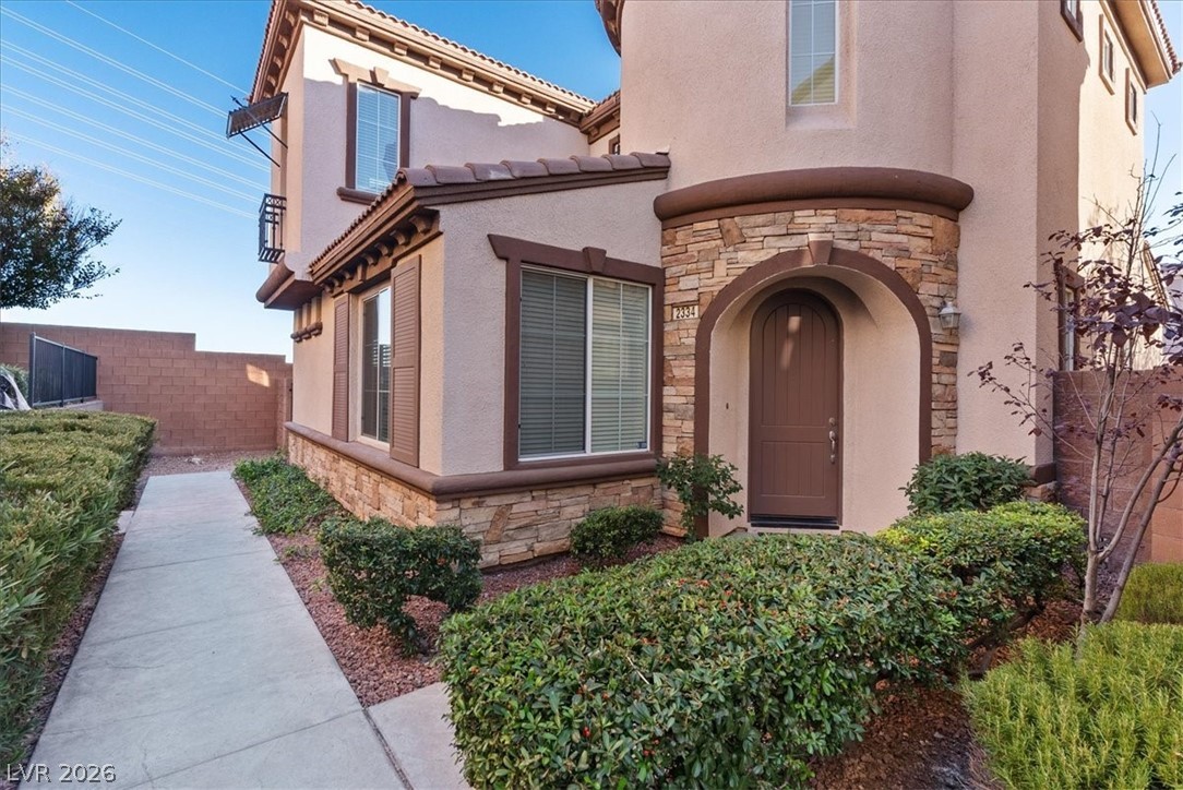 2334 Malaga Peak Street