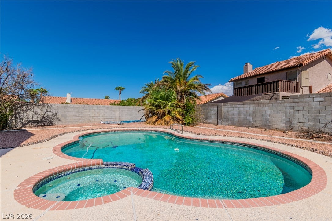 318 Bradford Drive