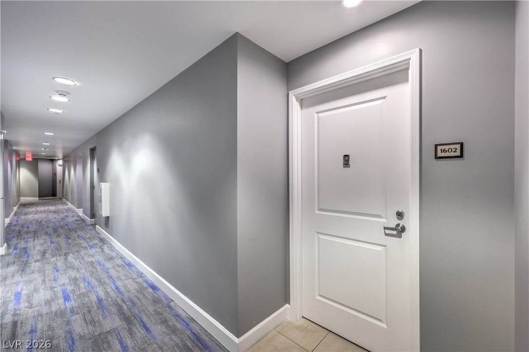 200 W Sahara Avenue 1602