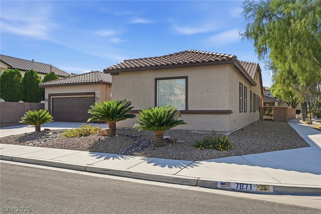 7871 Horse Bridle Street