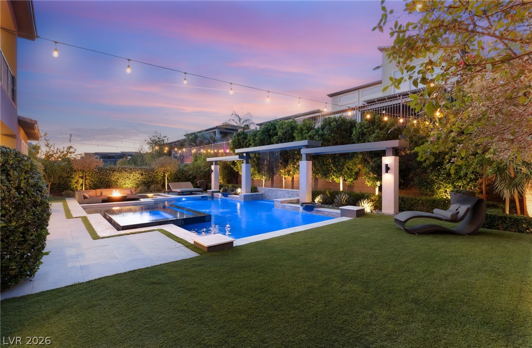 2158 Alto Vista Drive