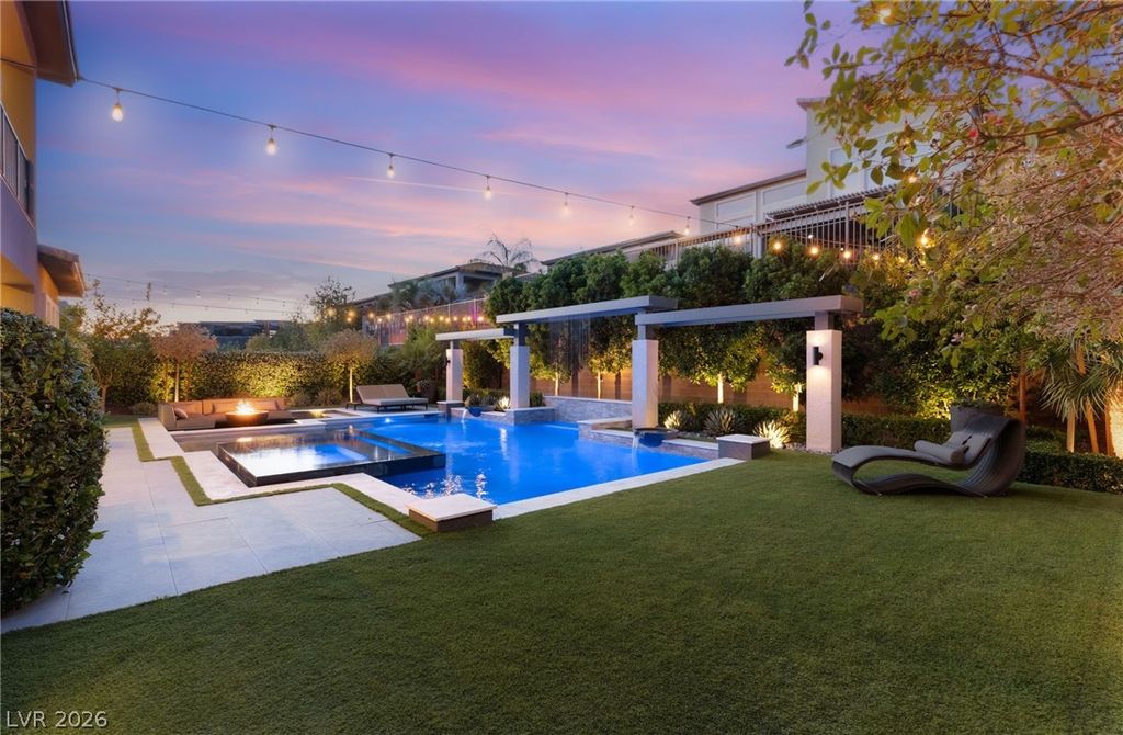 Photo of 2158 Alto Vista Drive, Henderson, NV 89052 (MLS # 2775392)