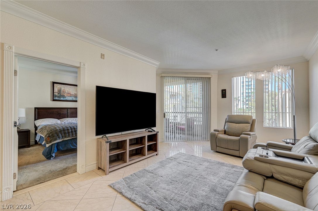 260 E Flamingo Road 304