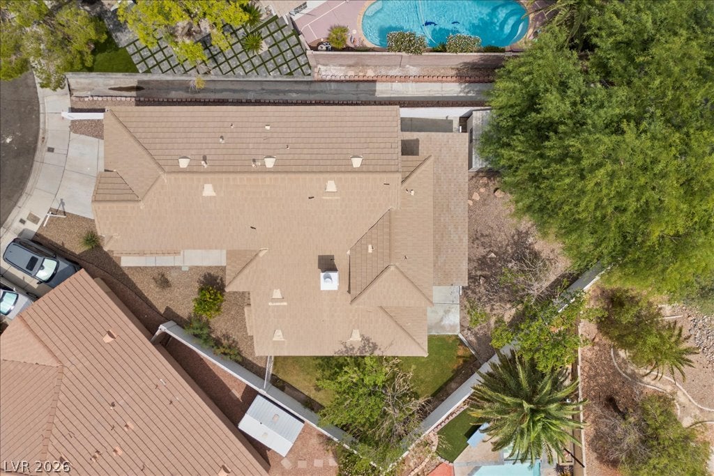 8205 Rocky Bluff Way