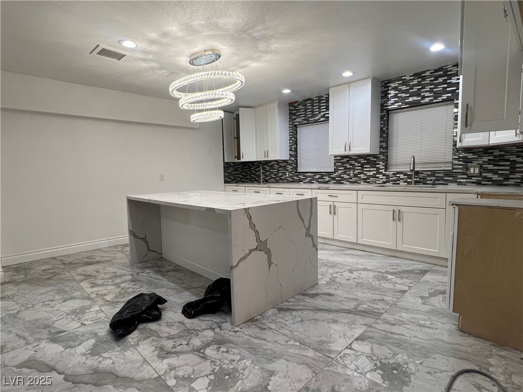 Las Vegas, Nevada 89104, United States, 4 Bedrooms Bedrooms, ,3 BathroomsBathrooms,Residential,Active,215759