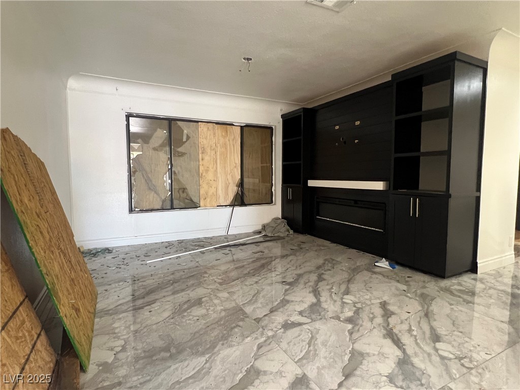 Las Vegas, Nevada 89104, United States, 4 Bedrooms Bedrooms, ,3 BathroomsBathrooms,Residential,Active,215759