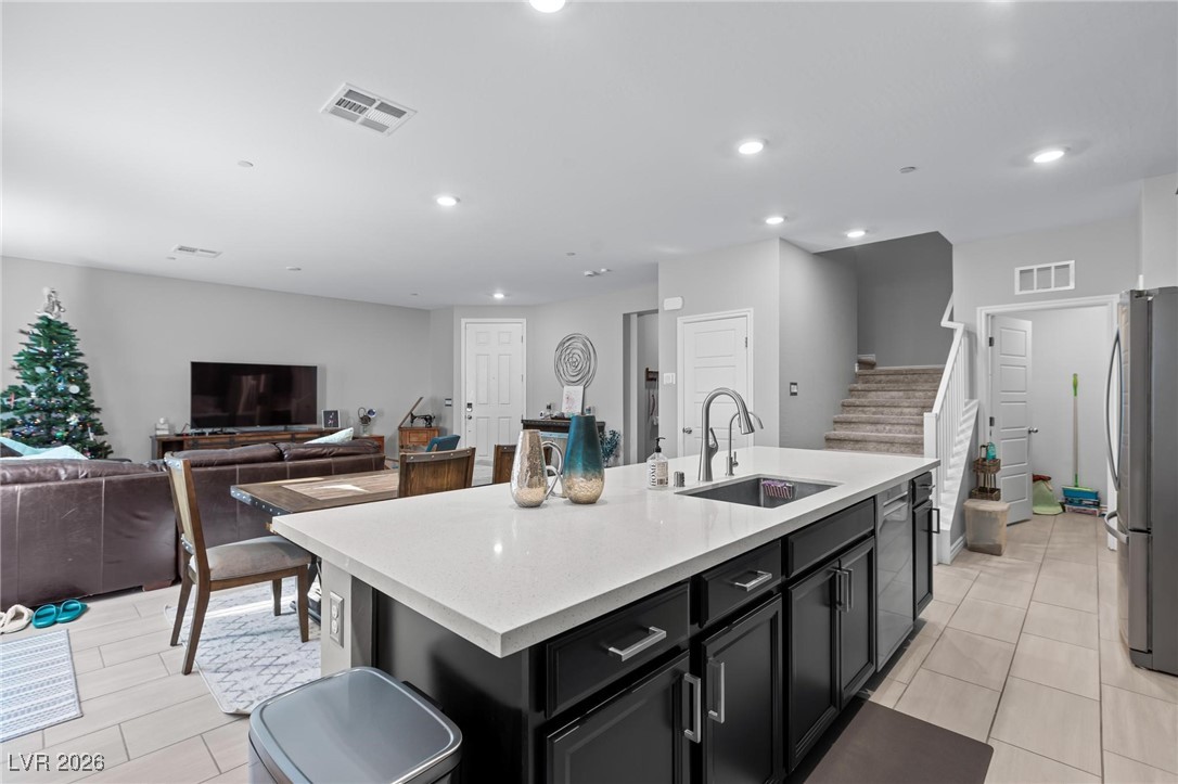 7310 N Decatur Boulevard 4