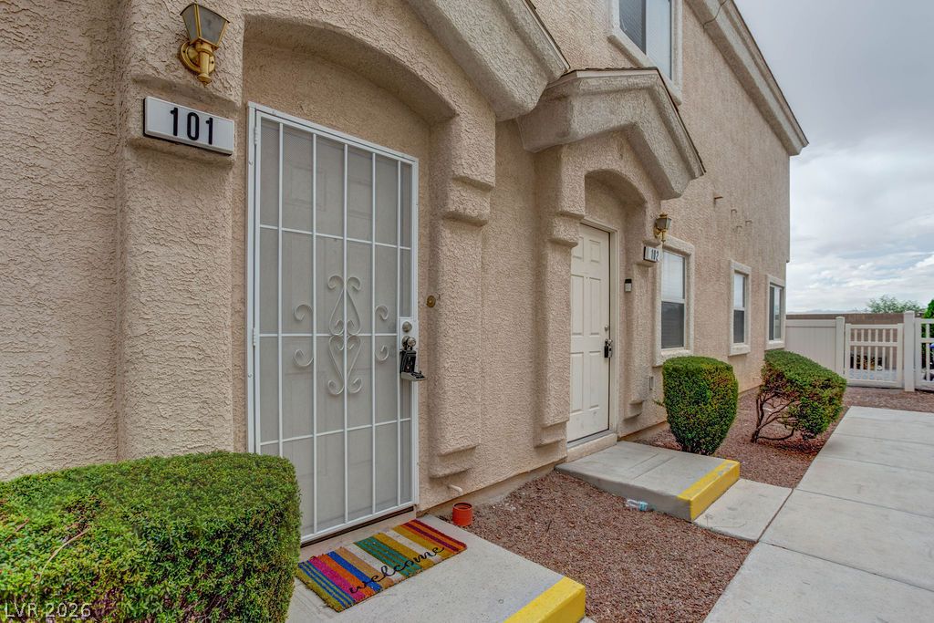3031 Errol Flynn Street 101