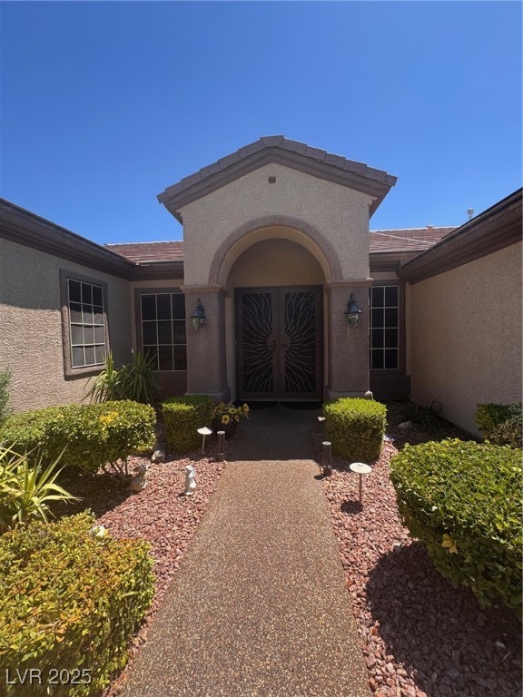 2695 Olivia Heights Avenue