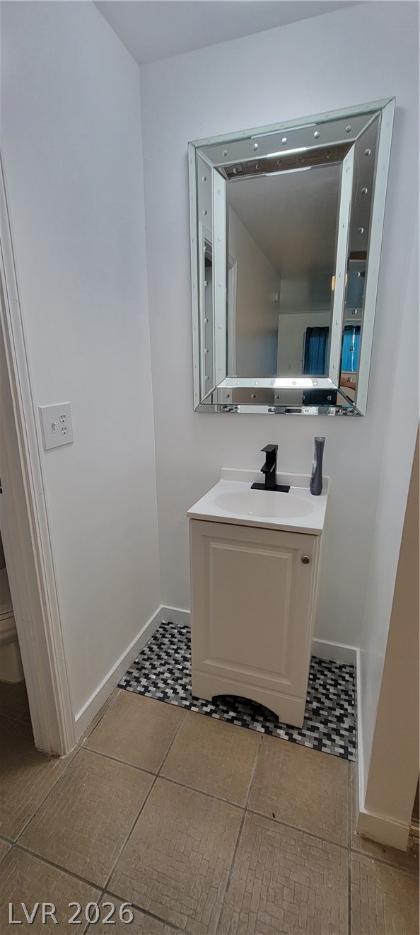 4600 Paradise Road 17