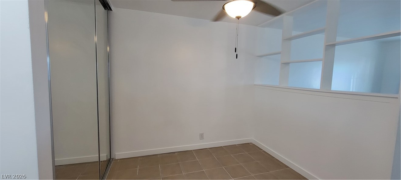 4600 Paradise Road 17
