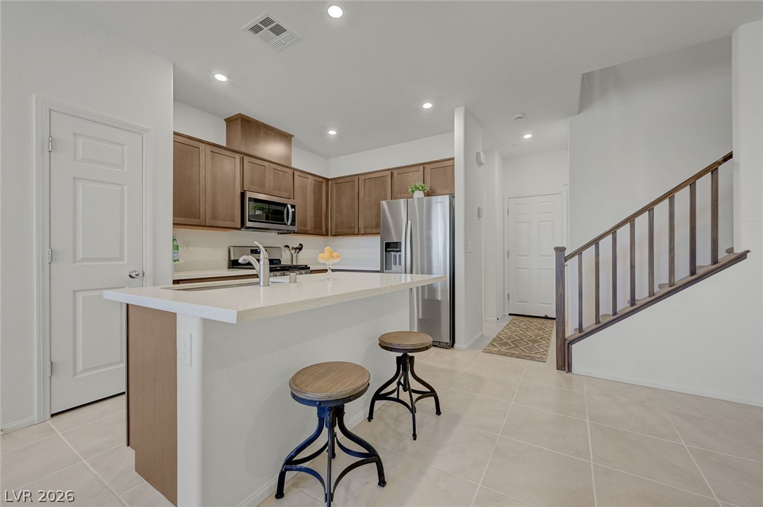 909 Kyanite Lane