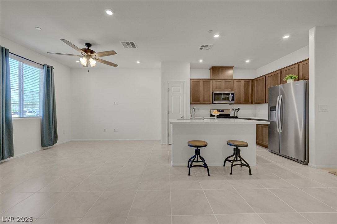 909 Kyanite Lane