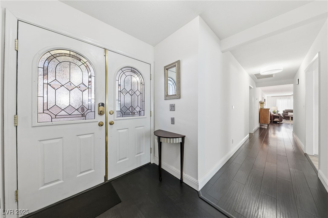 Properties 3 2117 Plaza De La Candela