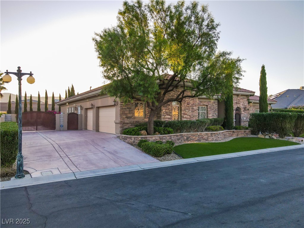 6120 Kings Brook Court