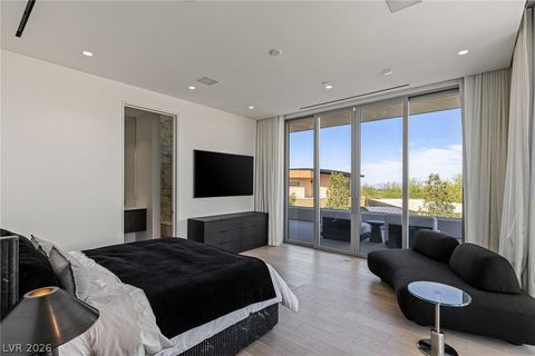 Tiny photo for 14 Magic Stone Lane, Las Vegas, NV 89135 (MLS # 2793410)
