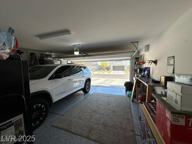 North Las Vegas, Nevada 89086, United States, 4 Bedrooms Bedrooms, ,3 BathroomsBathrooms,Residential,Active,92559