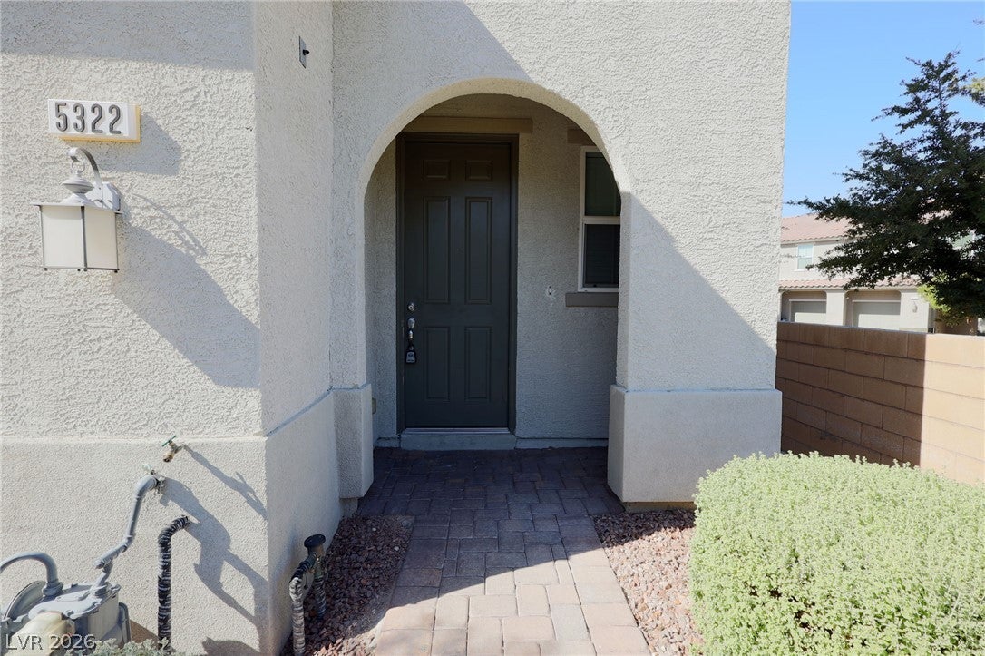5322 Lazy Breeze Avenue