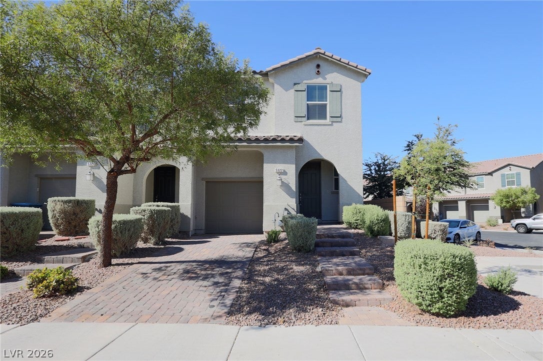 5322 Lazy Breeze Avenue