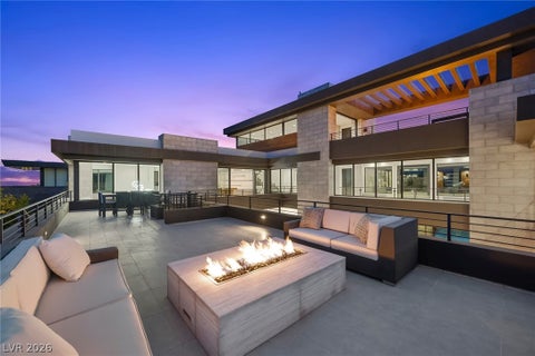 Tiny photo for 4 Soaring Bird Court, Las Vegas, NV 89135 (MLS # 2741570)