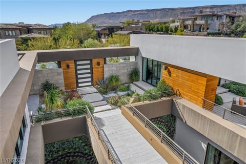 Tiny photo for 4 Soaring Bird Court, Las Vegas, NV 89135 (MLS # 2741570)