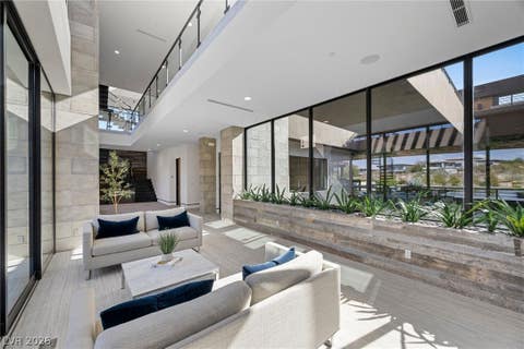 Tiny photo for 4 Soaring Bird Court, Las Vegas, NV 89135 (MLS # 2741570)