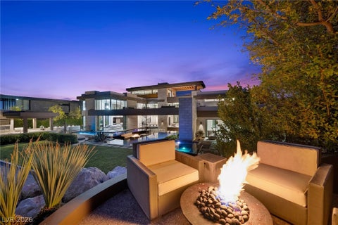 Tiny photo for 4 Soaring Bird Court, Las Vegas, NV 89135 (MLS # 2741570)