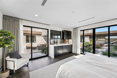 Tiny photo for 4 Soaring Bird Court, Las Vegas, NV 89135 (MLS # 2741570)