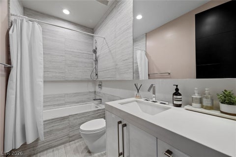 Tiny photo for 4 Soaring Bird Court, Las Vegas, NV 89135 (MLS # 2741570)