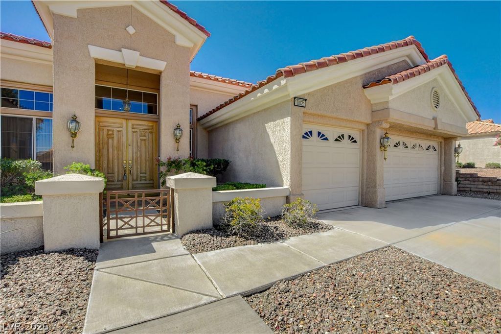 Photo of 10021 Villa Ridge Drive, Las Vegas, NV 89134 (MLS # 2772481)