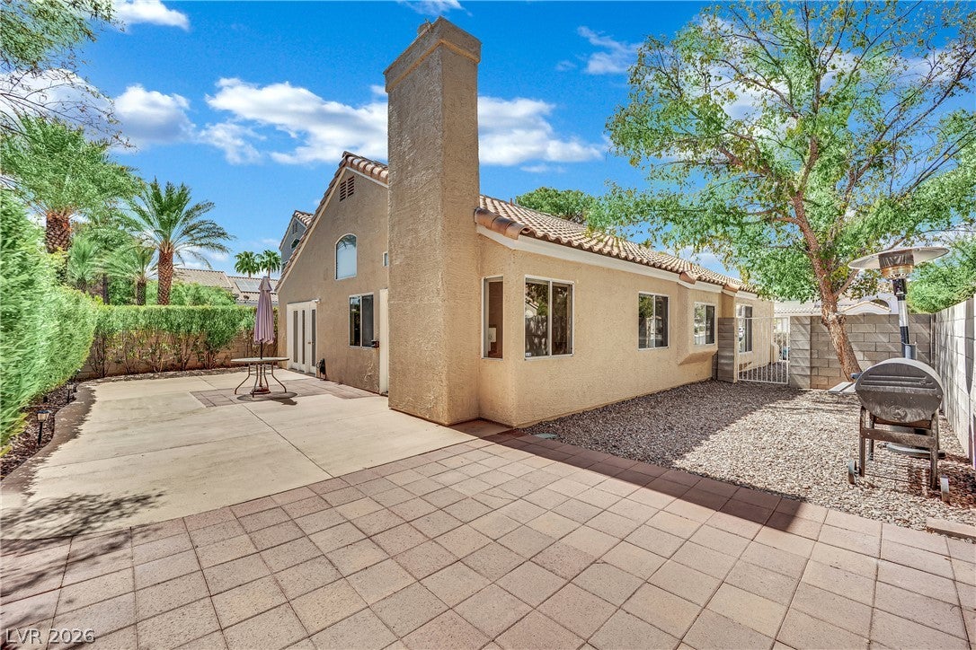 2124 Feather Bush Street