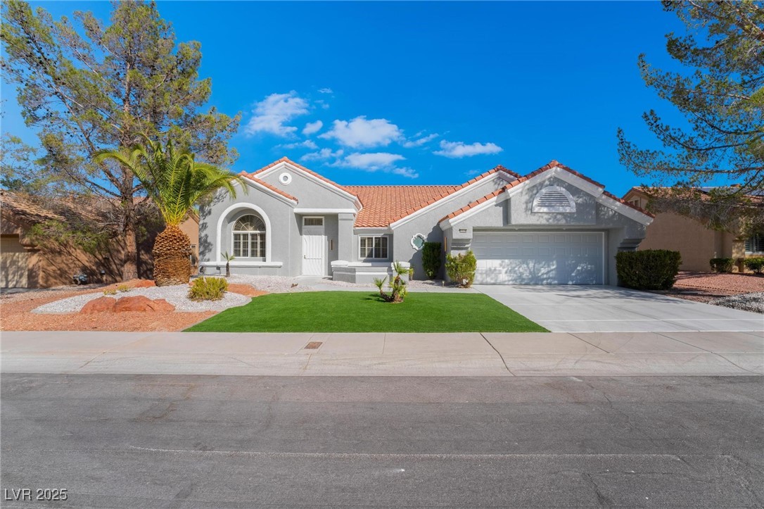 Properties 3 2528 Sunup Drive