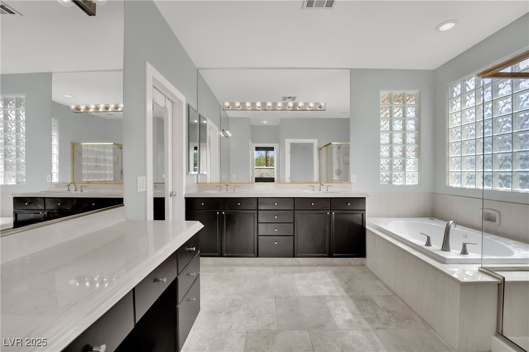 8134 Maddingley Avenue, Las Vegas, Nevada image 32