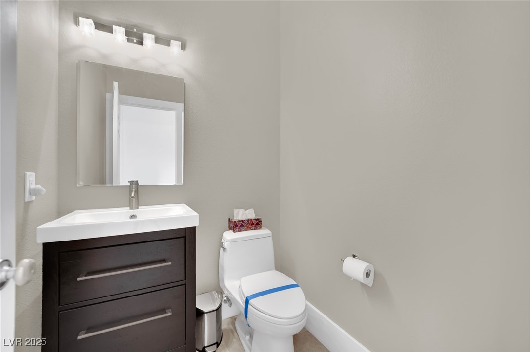 8134 Maddingley Avenue, Las Vegas, Nevada image 35