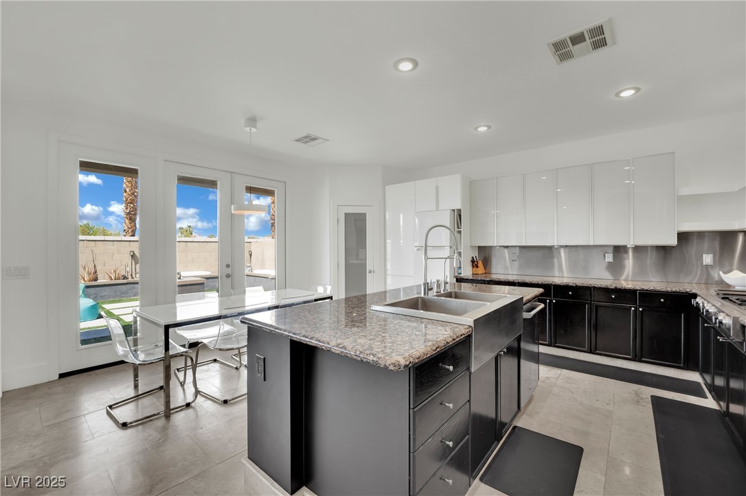 8134 Maddingley Avenue, Las Vegas, Nevada image 18