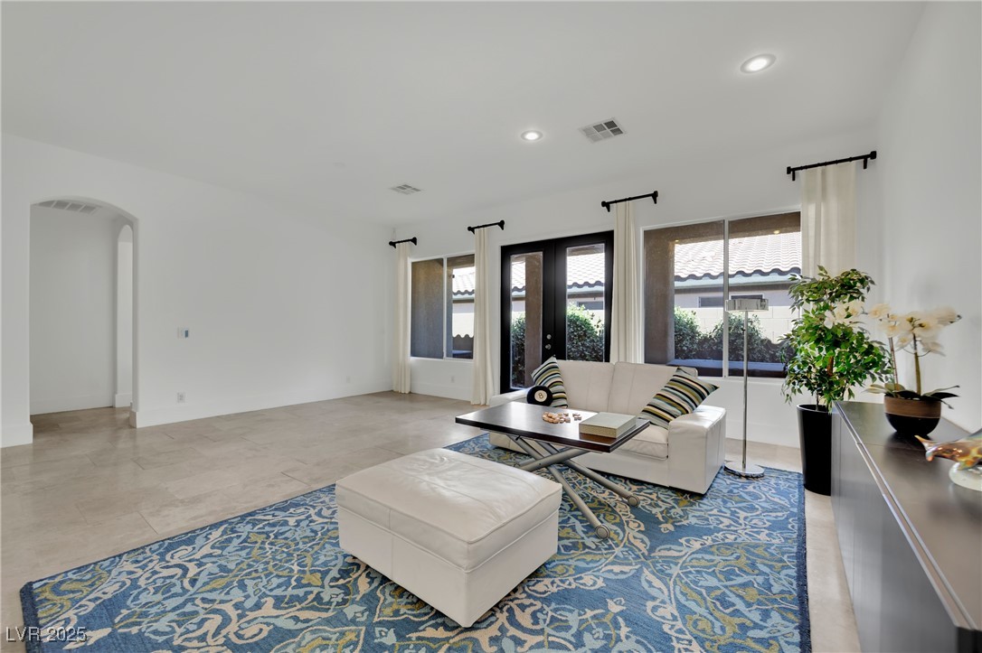 8134 Maddingley Avenue, Las Vegas, Nevada image 14