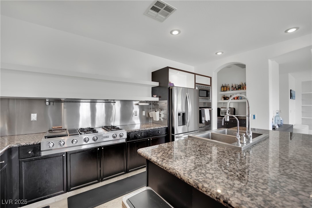 8134 Maddingley Avenue, Las Vegas, Nevada image 20