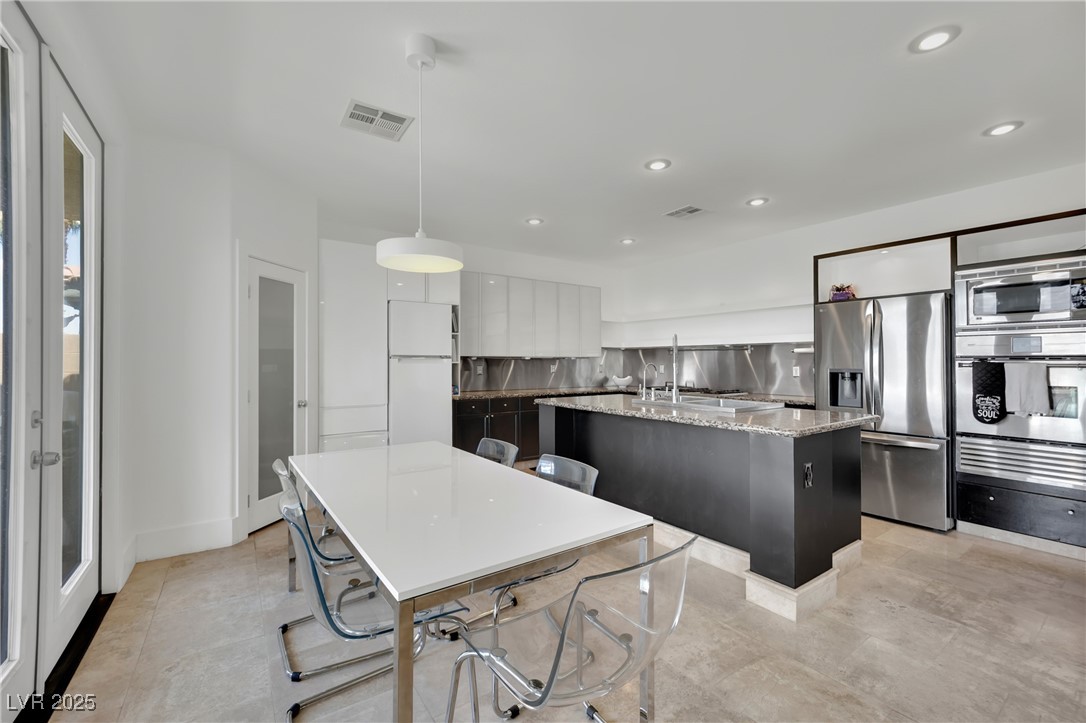 8134 Maddingley Avenue, Las Vegas, Nevada image 25
