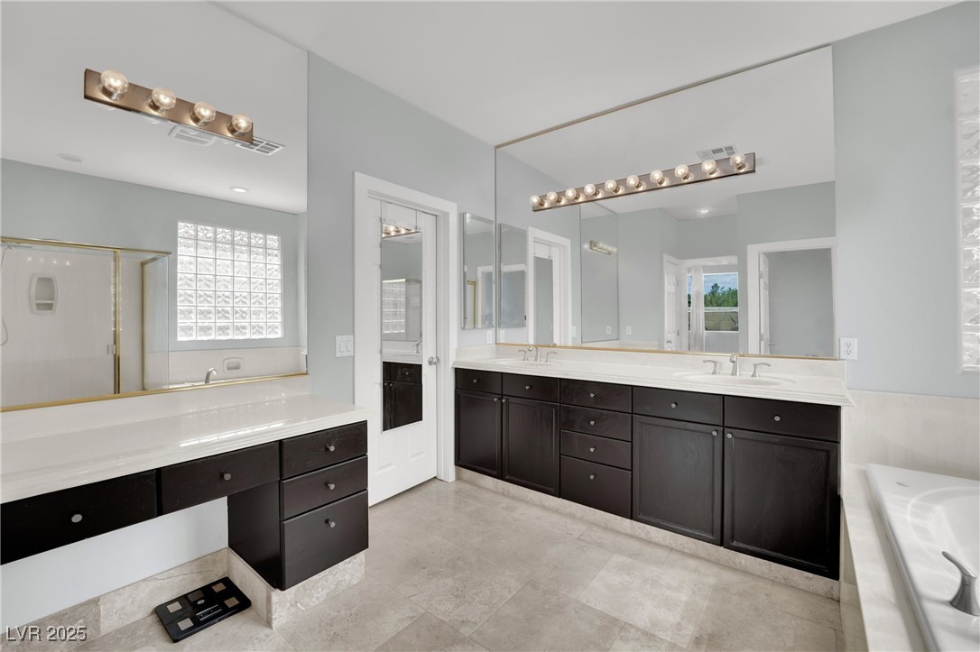 8134 Maddingley Avenue, Las Vegas, Nevada image 34