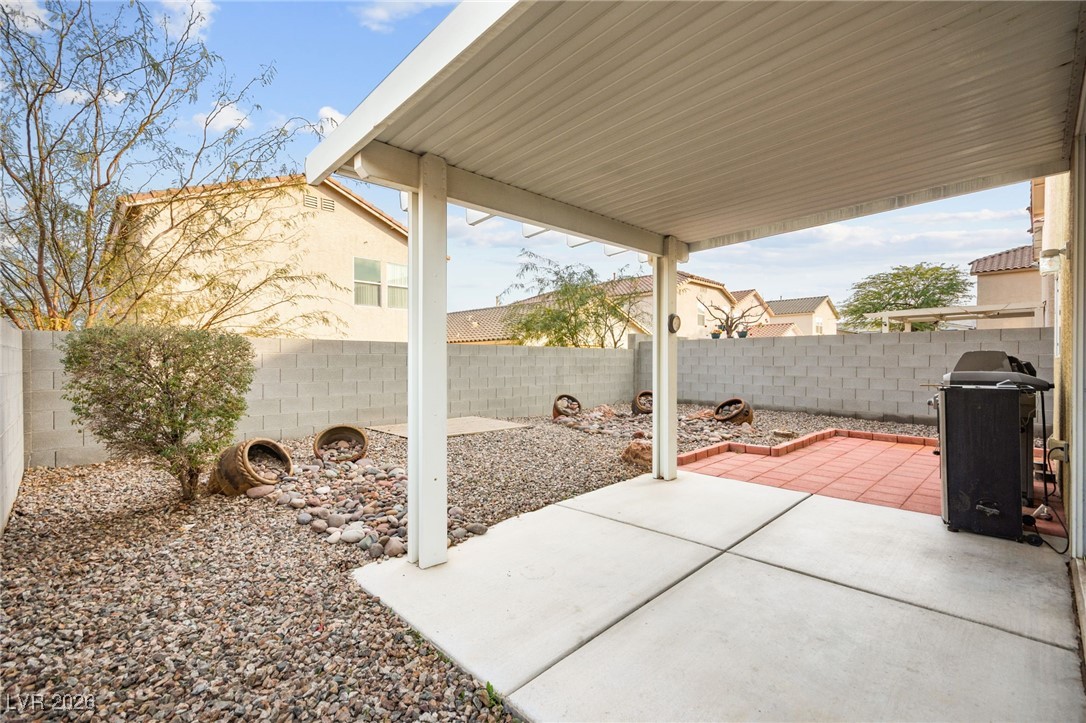 9520 Crown Pines Court