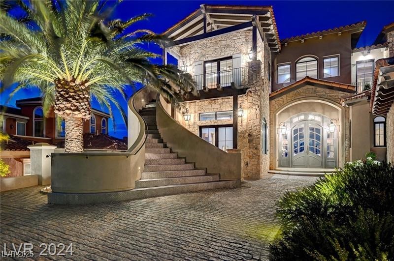 30 Via Tiberius Way