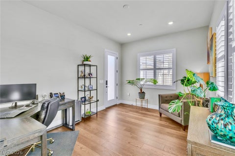 Tiny photo for 4660 Blushing Dawn Avenue, Las Vegas, NV 89118 (MLS # 2800153)