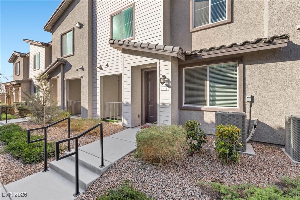 7332 N Decatur Boulevard 4