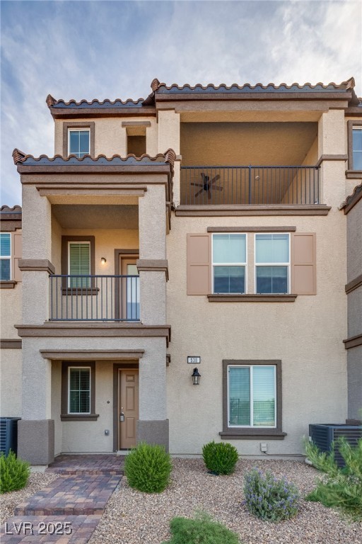 538 Ylang Place