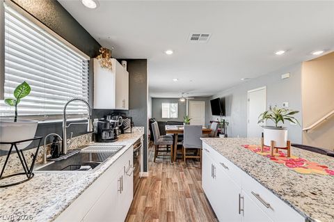 Tiny photo for 5617 Craftsman Avenue, Las Vegas, NV 89122 (MLS # 2793915)