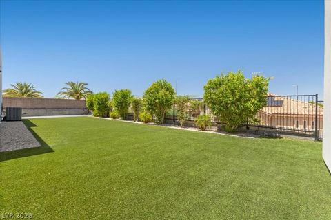 Tiny photo for 340 Fife Street, Henderson, NV 89015 (MLS # 2793689)