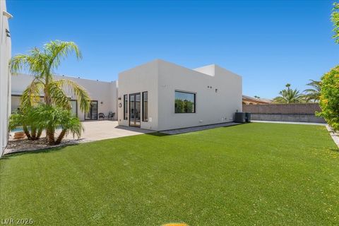 Tiny photo for 340 Fife Street, Henderson, NV 89015 (MLS # 2793689)