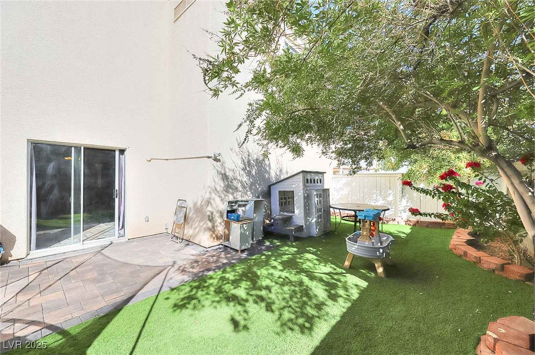 6233 Overhang Avenue, Henderson, Nevada image 26